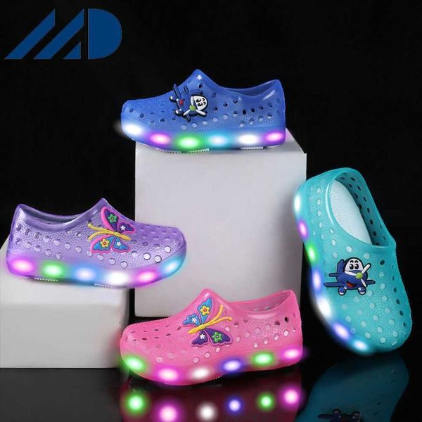 HBP Cartoon non di marca illumina i bambini estivi luminosi pantofole slip-on scarpe da spiaggia lampeggianti per bambini ragazzi ragazze sandali a LED