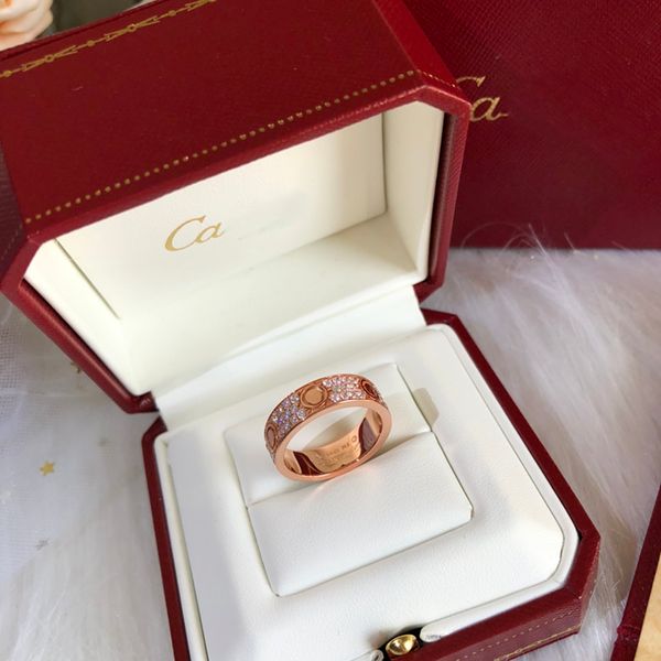 Anelli di banda Luxurys Designers Coppia Ring con un lato e diamante sull'altro lato Exquisite Products Rende un regalo versatile