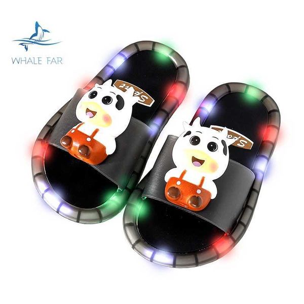 Pantofole luminose a led di vendita calda non di marca HBP Ultimi modelli di sandali per bambini Sandali in gelatina in PVC per bambini