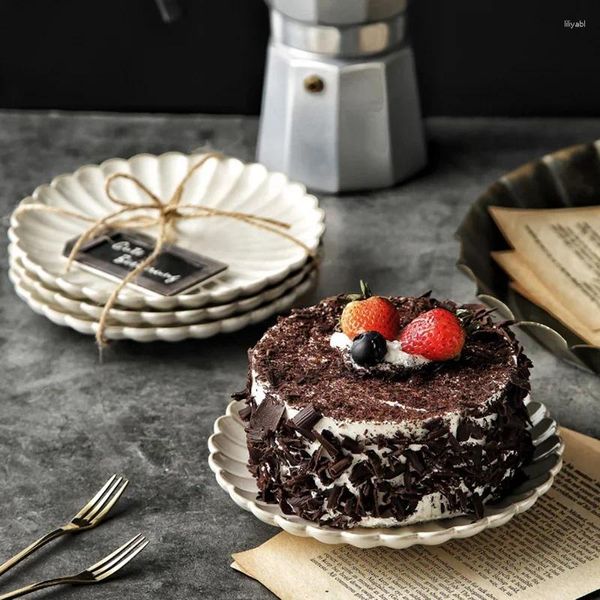 Pratos de cerâmica para sobremesa, bolo de porcelana em forma de flor ou pratos para lanche