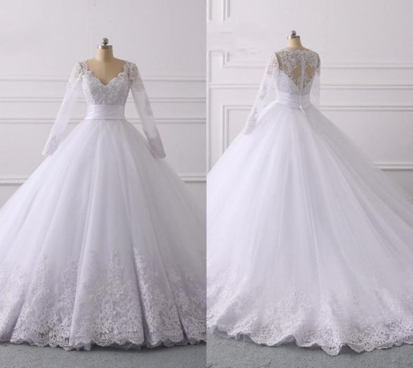 2022 Abito da sposa vita impero con maniche lunghe poeta classico scollo a V pizzo applique perline nastro di paillettes pieghe da sposa Dre7911172