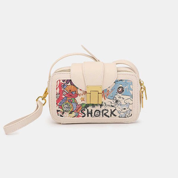 Umhängetaschen Hong Kong Nische Design Graffiti Kleine Quadratische Tasche Frauen Neue Umhängetasche Kamera Brust 240318