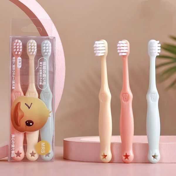 3-5 anos de idade abacaxi pato escova de dentes infantil pena filamento macio cerdas macias escova de dentes do bebê dos desenhos animados