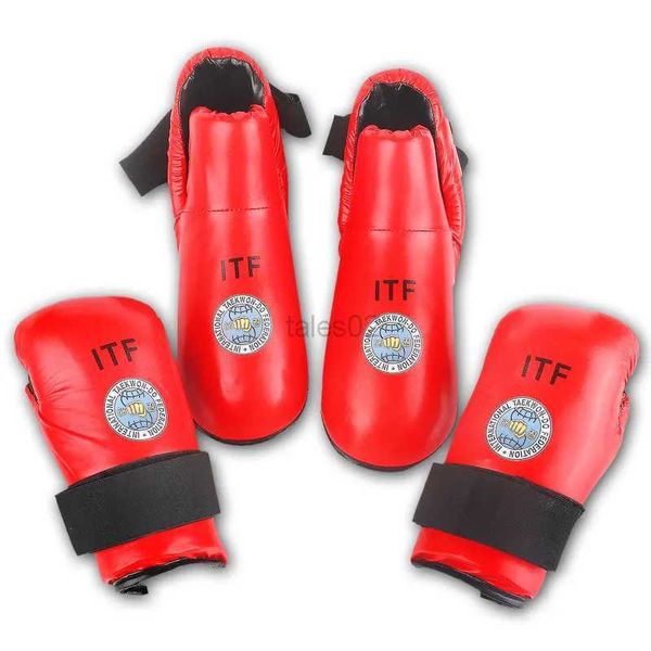 Equipamento de proteção Luvas de Taekwondo ITF Conjunto de proteção para pés Protetor de tornozelo Couro PU de alta qualidade Protetor ITF Calçado Bota Boxe para adultos e crianças yq240318