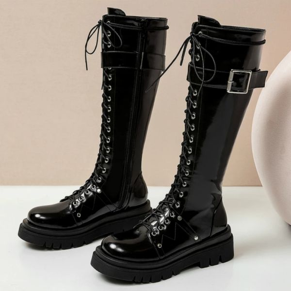 Botas de moda Sapatos de inverno Sapatos de joelho feminino Plataforma alta Plataforma Lacada Up preto punk branco de combate longo punging botas de chuva à prova d'água