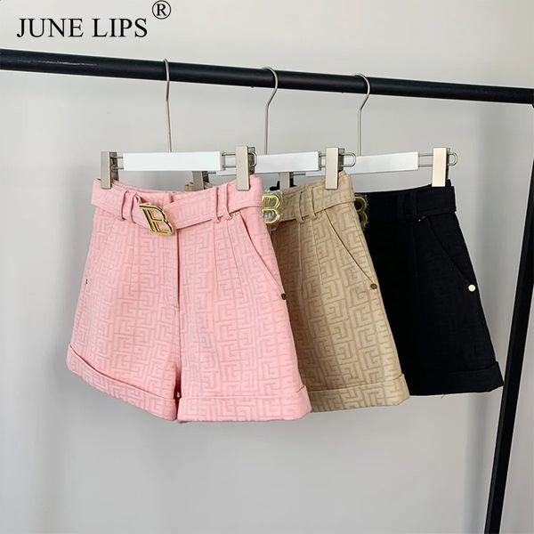 JUNHO LÁBIOS Moda Verão 4 Cores Para Opção Rosa Preto Branco Bege Textura Lavada Shorts Jeans Mulheres Com Cinto Atacado 240304