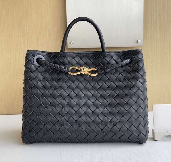 Andiamo 5Designer Bag Tote B Familie 8-Line-Schnalle Original Leder 2024 New Woven Womens Portable Einzelschulter Crossbody Offizieller Dokument Tasche Laptop