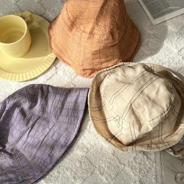 Berets 2024 pequeno balde listrado chapéu feminino estilo coreano artístico all-matching bacia viagem simples à prova de sol moda