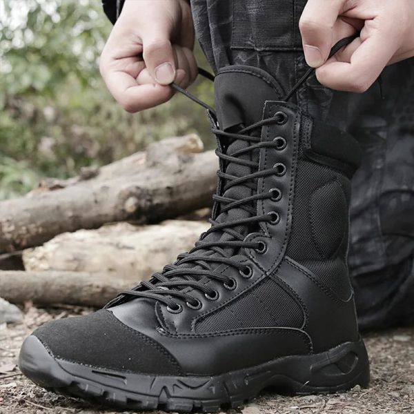 Botas de botas leves botas de combate militares masculino tático Botas de tornozelo confortável Sapatos de trabalho masculinos respiráveis com frete grátis