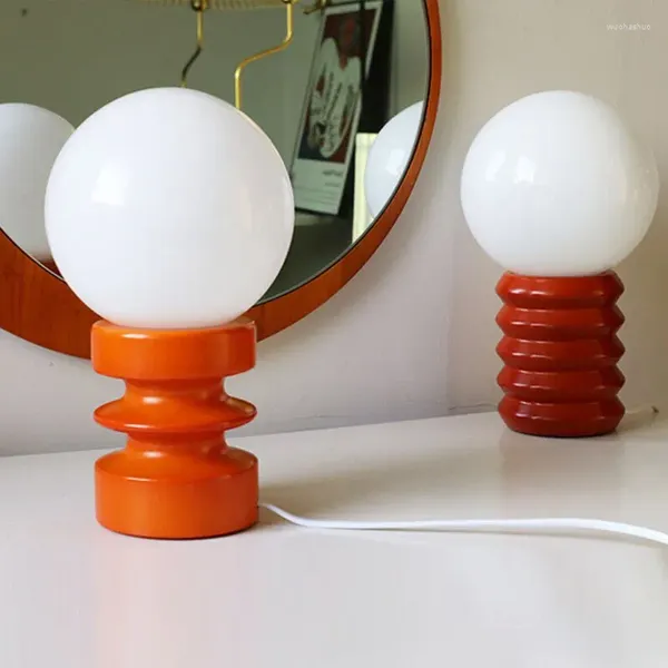 Tischlampen Mittlerer alter Stil Orange Massivholz Glas LED-Lampe Schlafzimmer Nachttisch Home Atmosphäre Nachtlicht Koreanische kreative Ins