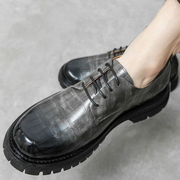 Ayakkabılar Lihuamao Oxford Ayakkabı Erkekler Derby Broogue Dantel Yukarı Toe Platform Yukarı Platform Kalın Dış Tablo Deri Ayakkabı Tutkun Topuk