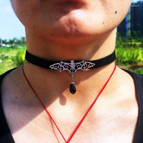 Gargantilha colar gótico para mulheres, corda de veludo, morcego mal, pingente de cristal vermelho, correntes de halloween, joias punk vgn039