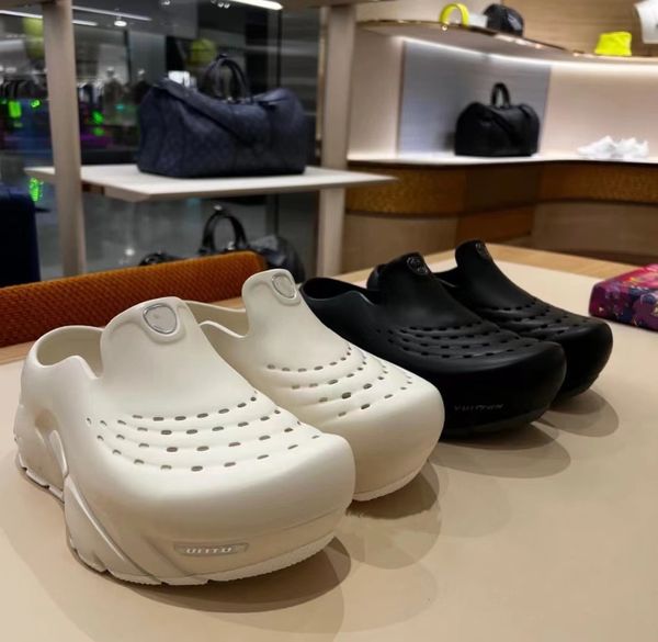 Novo Verão Homens Mulheres Sandálias de Praia Designer Tubarão Clog Runner Chinelos Mens Mulheres Moda Cunha Plataforma Salto Tubarão Sandália Chinelo de Alta Qualidade