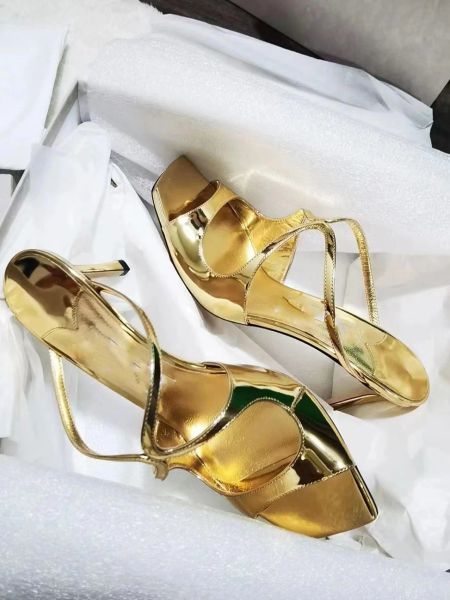 Sandalen goldener Kreuz geöffneter Fischmund mit kühlen Hausschuhen Sommer neuer quadratischer Kopf sexy High Heel Sandalen für Frauen