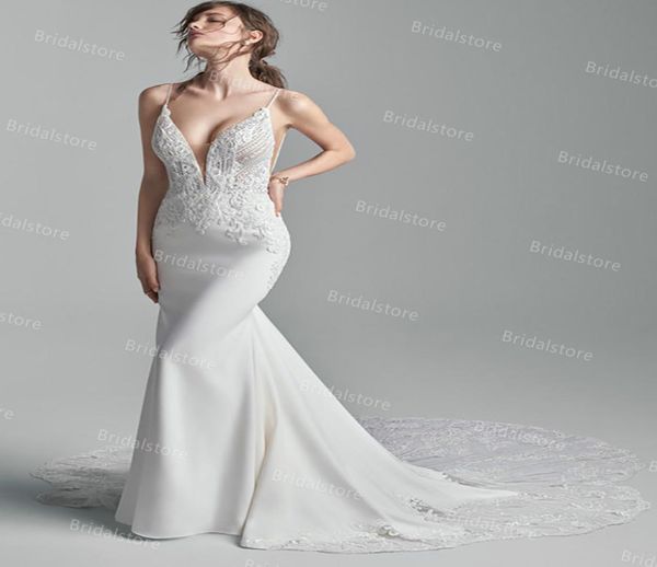 Schicke Brautkleider im Meerjungfrau-Stil mit Spitzenschwanz, sexy Spaghettiträger, Boho-Strandbrautkleider, charmante Brautkleider im Landhausstil, Rockrobe d9580074