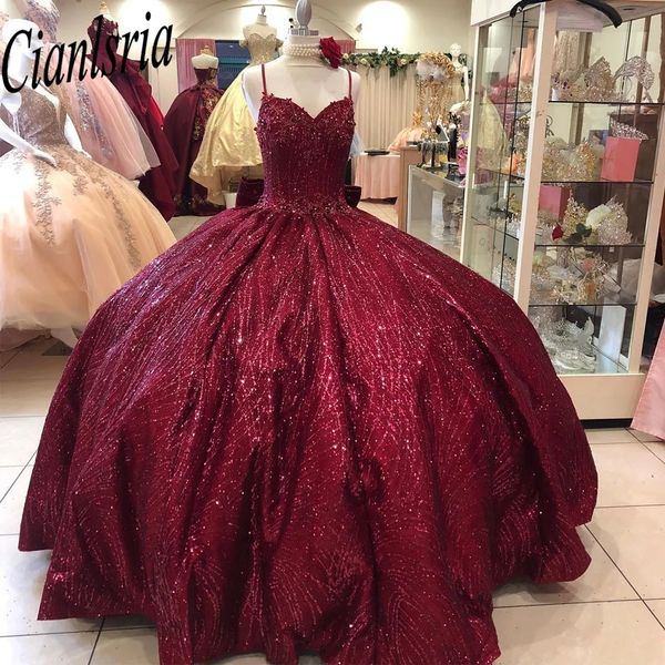 Vinho vermelho princesa vestido de baile vestidos quinceanera com arco fora do ombro rendas apliques contas vestidos de 15 anos doce 16th vestido