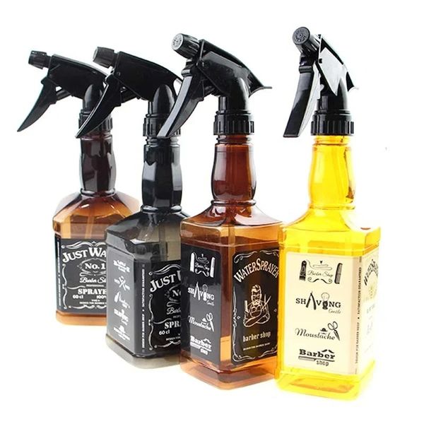 4 colori 500ml bottiglia spray per parrucchiere retrò testa di olio di whisky annaffiatoio spruzzatore d'acqua strumento professionale per capelli da barbiere