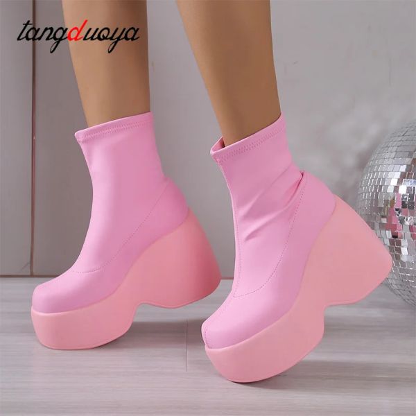 Botas mulheres botas de tornozelo estilo gótico mulheres lentas de fundo grossa botas de plataforma rosa bege casual feminina plataforma punk botas de outono botas