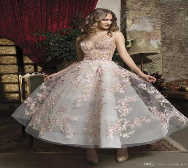 Fabelhafte rosa Blumen-Abschlussballkleider, durchscheinend, mit Juwelenausschnitt, A-Linie, kurzes formelles Kleid, Abendkleider, Knopfleiste hinten, knöchellang, Robe de Soiree4699572