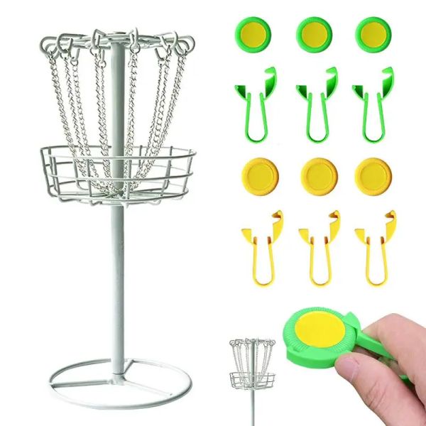 Aiuta il mini supporto da golf in metallo Disco volante Disco bersaglio da golf Cestino da golf Disco stile catena Foro da golf Set di cestini per pratica di golf per il golf