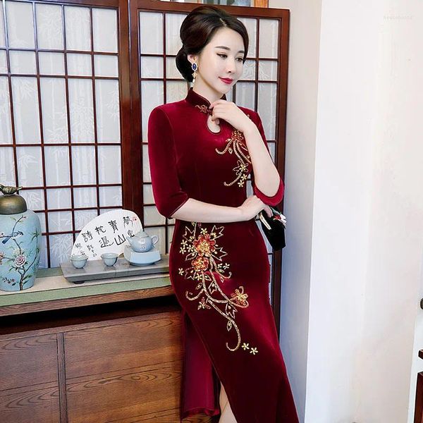Ethnische Kleidung Vintage Klassische Velours Qipao Herbst Winter Samt Chinesisches Kleid Sexy Weibliche Cheongsam Plus Größe Burgund Split Vestidos 3XL