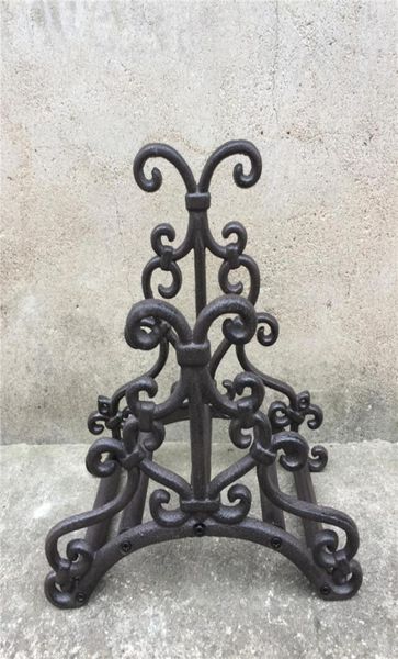 Supporto per portatubo in ferro battuto Scrowl Giardino esterno Decorativo Avvolgitubo Appendiabiti Ghisa Ruggine anticata Montaggio a parete Decorazione Metallo8862787