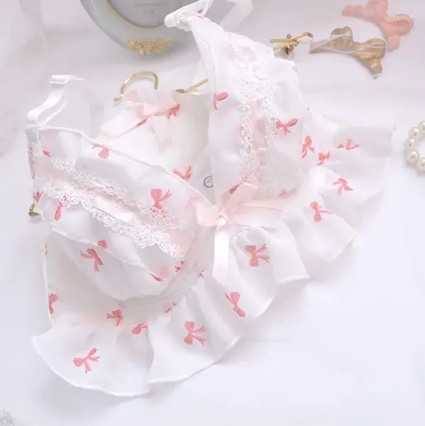 Conjuntos de sutiãs doce pouco fresco profundo v copo fino roupa interior oco flores bordado sutiã conjunto com tamanho grande lingerie cuecas terno