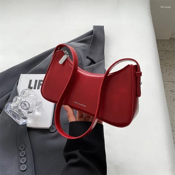 Totes francês vermelho axilas saco para as mulheres 2024 versátil sacos de ombro único designer luxo simples bolsas tendência