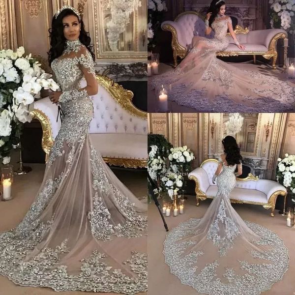 Abito da sposa scintillante a sirena Abito da sposa tromba champagne a maniche lunghe con applicazioni in pizzo trasparente con perline trasparenti e collo alto