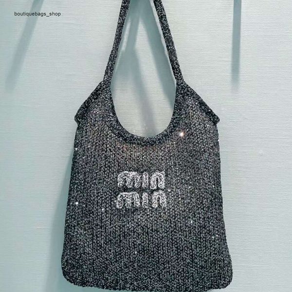 Borse di marca di moda all'ingrosso transfrontaliere Inencers Stessa borsa di paillettes ragazza piccante Borsa a tracolla singola portatile sotto le ascelle Nuova tendenza delle donne