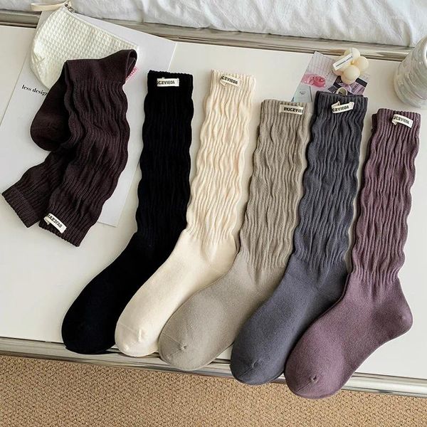 Kadın Çoraplar İlkbahar ve Sonbahar Vintage uzun boylu pamuklu küçük deri ayakkabılarla ince bacak göstermek için uzun
