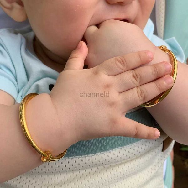 Bracciale Ethlyn 2 pezzi/festa Classic Smooth Happiness Baby Newbaby Color oro per bambini Bracciale regolabile tipo braccialetto Migliori regali per bambini B147 240319