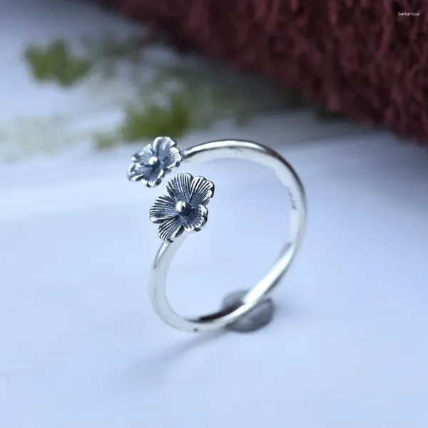 Cluster-Ringe, echtes massives 925er-Sterlingsilber, Band für Damen, glücklicher Retro-geschnitzter Doppelblumen-offener Ring