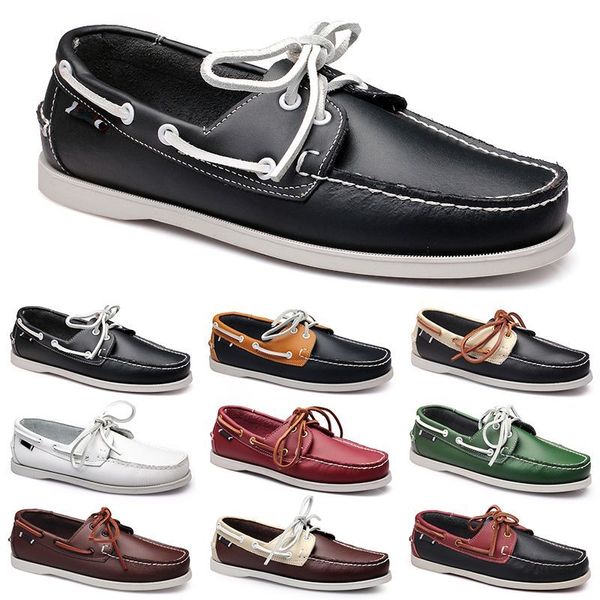 Scarpe casual da uomo Nero Tempo libero Silvers Taupe Dlives Marrone Grigio Rosso Verde Walking Low Soft Multis Pelle Sneakers da uomo Scarpe da ginnastica da esterno Scarpe da barca Traspiranti BB009