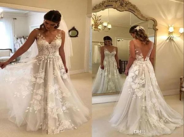 Vestidos de casamento vestidos de noiva 2022 vneck verão praia boho belos apliques uma linha sem costas feito sob encomenda robe de soriee9020058