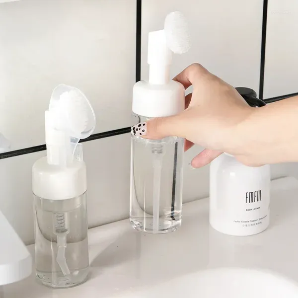 Garrafas de armazenamento 100ml garrafa de espuma de sabão plástico recarregável com escova limpa de silicone portátil espuma de mousse de lavagem para viagens