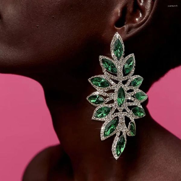 Orecchini pendenti Vintage strass verde a forma di foglia oversize appeso gioielli da cena per le donne Goccia geometrica di cristallo