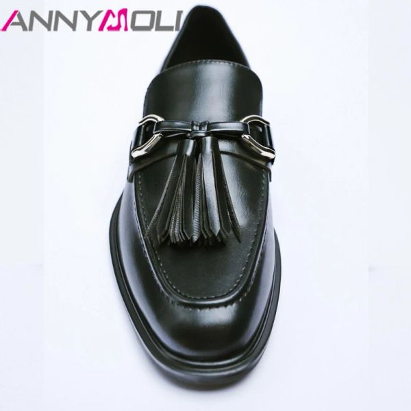 Mocassins Annymoli Ins Za Mulheres Mocas de Couro Genuíno de Metal Decoração de Metal Tassel redonda Taeu Sapatos Ladies Sapra Spring outono preto 43