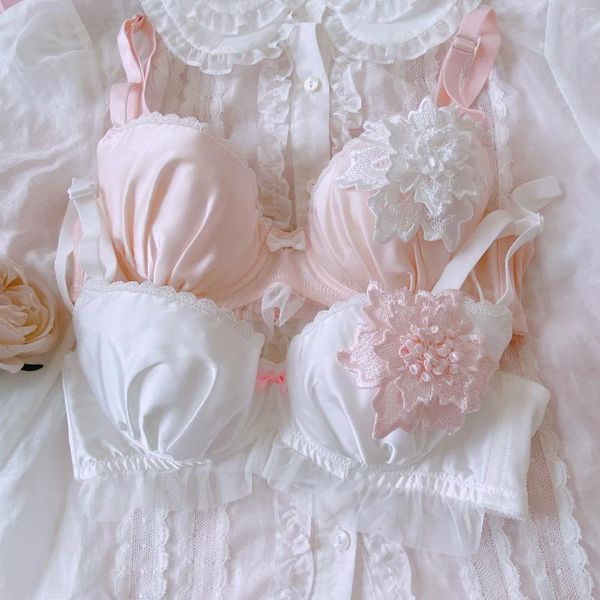 Sutiãs conjuntos ricos flores cetim bordado lingerie japonês tamanho grande anel de aço doce laço sutiã meninas reunidas conjunto de roupa interior