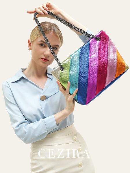 CEZIRA Metallic PU Leder Umhängetasche Frauen Bunte Regenbogen Streifen Patchwork Tote Große Kapazität Kette Cross Body Handtaschen 240314