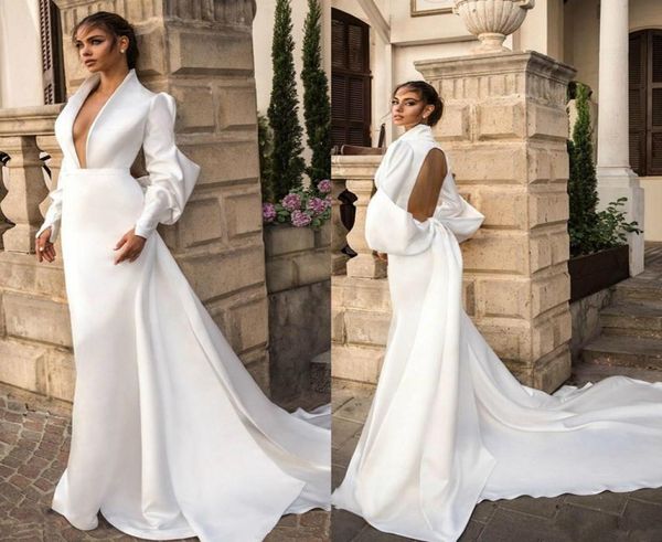 Elihav Sasson Vestidos de casamento de cetim com decote em V profundo manga comprida Trem de varredura de jardim Plus Size Vestido de noiva Vestidos de noiva 2744835