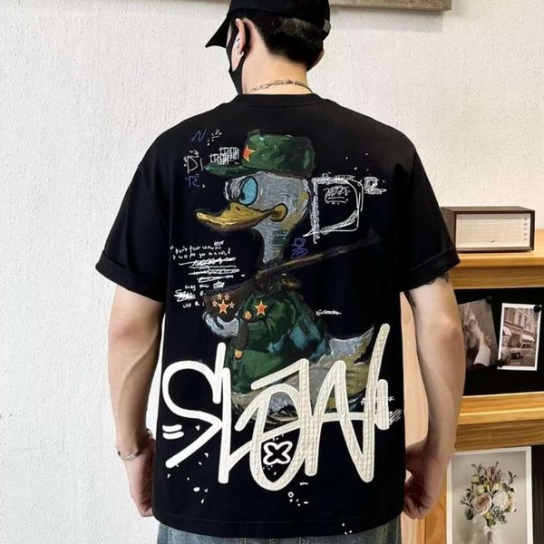 Camiseta curta estampada com grafite de desenho animado americano, camiseta masculina casual de meia manga solta de verão na moda do Instagram para casal