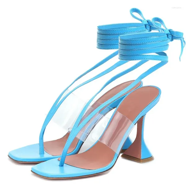 Sandálias 2024 Summer Cup High Party Dress Sapatos Mulheres Clear PVC Clip Toe Ankle Strappy Band Stilettos Runway Sandalias para Senhoras