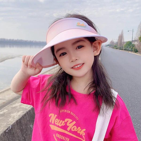Berets 2024 Estilo Coreano Crianças Bonito Bebê Carta Barrettes Proteção Sun Outdoor Air Top Hat