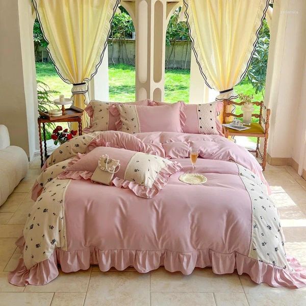 Set di biancheria da letto Set king size in cotone francese vintage principessa fiori volant trapunta copripiumino federe in biancheria da letto