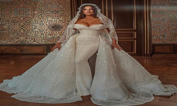 Bling Bling Sexy Meerjungfrau Brautkleider Pailletten Überröcke Trompete Brautkleider Schulterfrei Plus Size Hochzeitskleid Naher Osten3074922