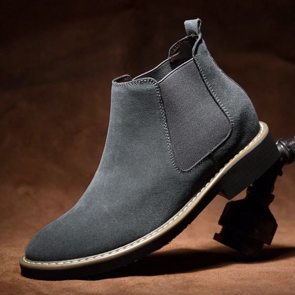 Botas novas botas masculinas de couro masculino chelsea botas de estilo britânico calçados de tornozelo de alta qualidade homem triturando sapatos de elevador de apartamentos