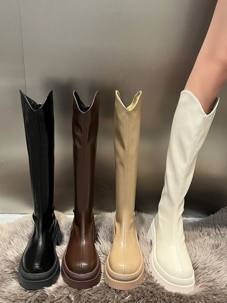 Botas botas femininas de outono redondo calçados de inverno sapatos fêmeas coxa sexy saltos altos bootswomen de borracha lolita 2023 ladi