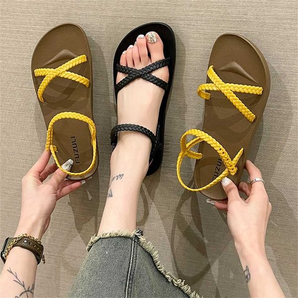 Hüfte flache Sandalen für Frauen Sommer Sandalfrauen Mode Crossover Flip Flop Flops Römisch im Römischen Stil lässige Outdoor -Strandschuhe 240228