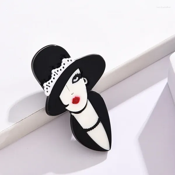 Broches na moda esmalte chapéu dos desenhos animados senhora rosto para mulheres design casual exclusivo broche de metal pinos acessórios de roupas presentes de festa